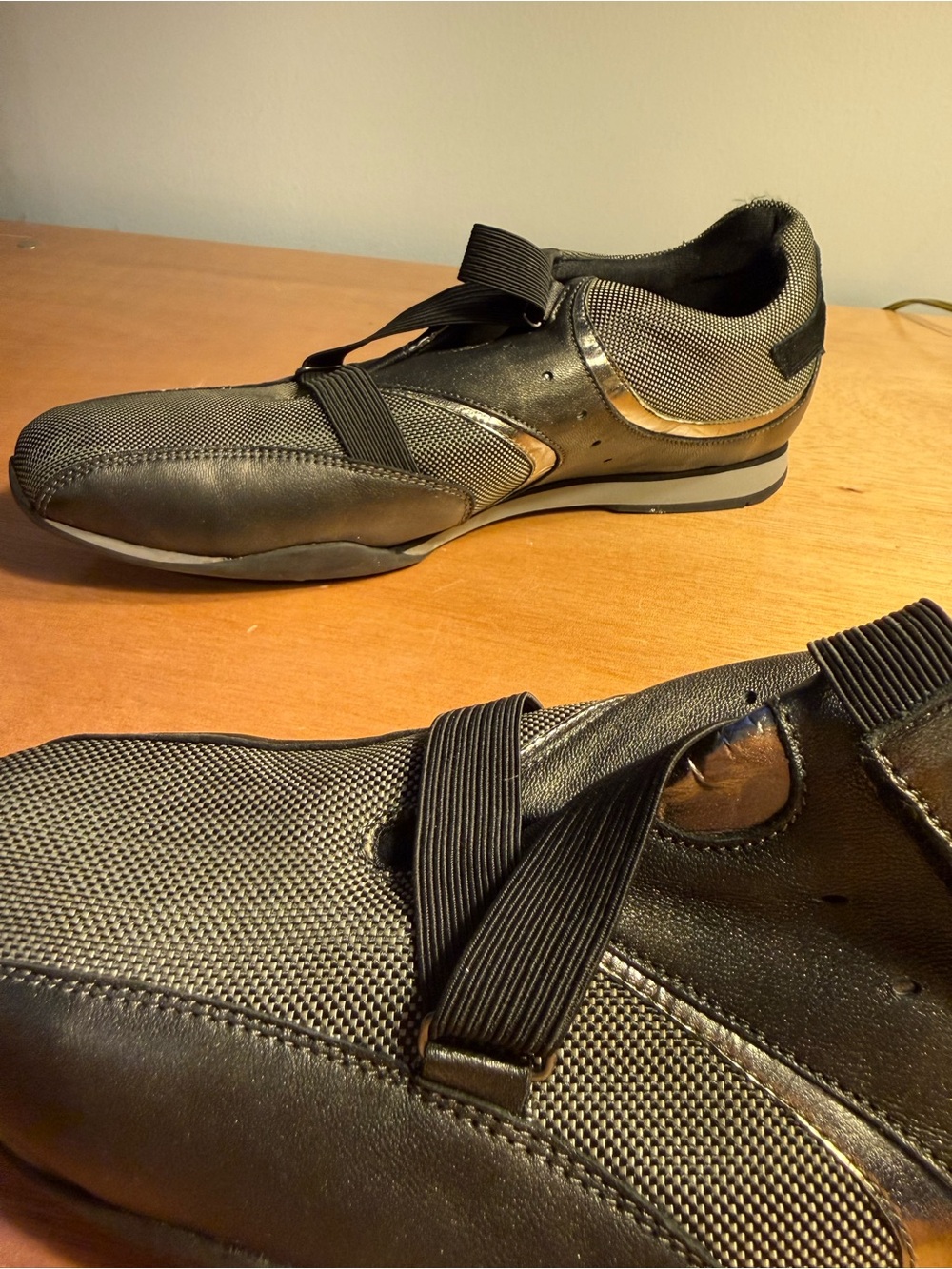 Lucky World by Mephisto Women’s Leather & Canvas  Size 9